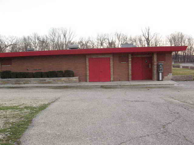 Dixie Twin Drive-In - 2006 Photo